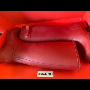Hunter women’s boots -Red- size 11